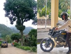 Aksi Sederhana Anggota Polsek Semaka Bantu Ibu Hamil, Banjir Apresiasi Warga