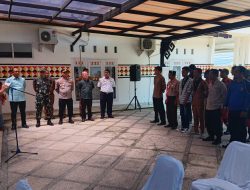 Bupati Pesawaran Salurkan Bantuan ATENSI untuk Lansia