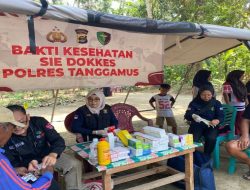 Polres Tanggamus Gelar Pengobatan Gratis untuk Warga Terdampak Gempa di Semaka