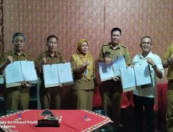 Penandatanganan MOU Dinas Pariwisata dan Ekonomi Kreatif dengan Diskominfotik, Disdikbud, Dinas Perpustakaan, serta SMK Muhammadiyah Kota Agung