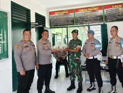 Wujud Soliditas TNI–Polri, HUT TNI ke-80 Lima Koramil Serentak Didatangi Polsek Jajaran Polres Tanggamus