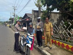 Hari Kesembilan Operasi Zebra Krakatau 2025, Polres Tanggamus Tegur 37 Pelanggar di Jalinbar Kota Agung