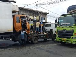 Kecelakaan Beruntun Libatkan 3 Kendaraan Depan SPBU Kota Agung