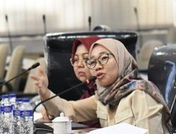 Fraksi PDIP DPRD Lampung Menyerahkan Kasus AR Ke BK