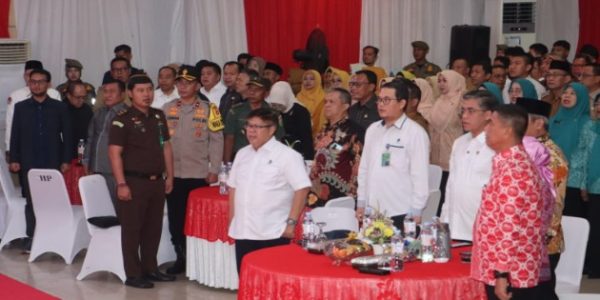 Polres Lahat Kawal  Kunjungan Kerja Menteri Ketenagakerjaan RI di Kabupaten Lahat
