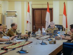 Wagub Jihan Nurlela Pimpin Rapat Evaluasi Program Prioritas Desaku Maju