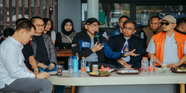 Gubernur Rahmat Mirzani Djausal Paparkan Strategi Besar Transformasi Ekonomi dan Sosial Lampung Dihadapan Bikers dan Ojol