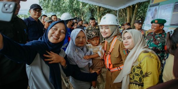 Setelah Puluhan Tahun Menanti, Ruas Jalan Gedong Aji–Umbul Mesir Ahirnya Dibangun,   warga Bersuka Cita