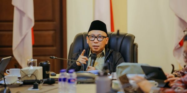 Gubernur Rahmat Mirzani Djausal Pimpin Langsung Rakor Pengendalian Inflasi, Beri Arahan 3 Sektor Penting: Infrastruktur dan Transportasi, Pendidikan, serta Stabilitas Harga