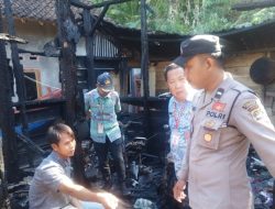 Polsek Limau Identifikasi Kebakaran Rumah di Pekon Ketapang, Kerugian Ditaksir Rp70 Juta