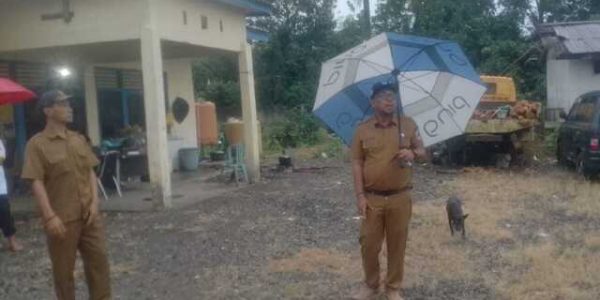Optimalkan Kinerja Alat Berat,Kadis PUPR Lahat Tinjau Workshop Alkal Di Desa Manggul