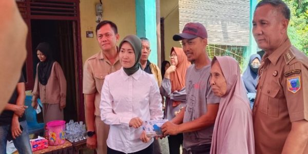 Kunjungi Korban Kebakaran Wabup Lahat Minta Warga Cek Instalasi Listrik