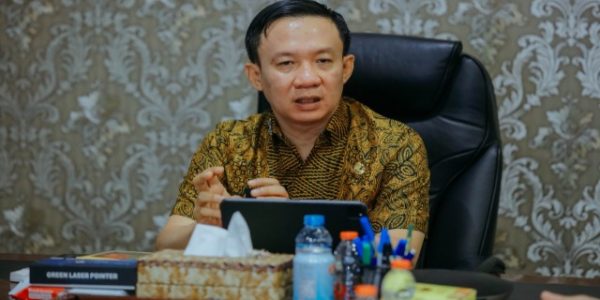 Sekdaprov Pimpin Pembahasan IPKD dan Creative Financing, Tekankan Tata Kelola Keuangan  Akuntabel untuk Meningkatkan Kepercayaan Publik
