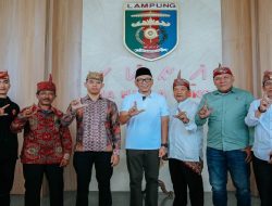 Gubernur Rahmat Mirzani Djausal Terima Silaturahmi 5 Tokoh Adat Sai Batin di Mahan Agung, Bahas Arah Pembangunan dan Pemberdayaan Masyarakat Adat