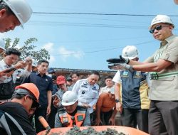 Tinjau Pembangunan Jalan di Suoh, Gubernur Mirza: Potensi Daerah Harus Berdampak pada Kesejahteraan Masyarakat
