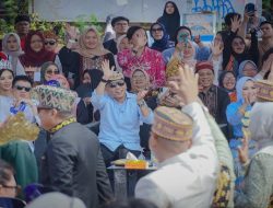 Puncak Festival Krakatau XXXV 2026, Gubernur Mirza Flag Off Lampung Tapis Karnaval