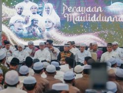 Hadiri Peringatan Maulid Nabi Gubernur Mirza: Pembangunan Infrastruktur Harus Diiringi Akhlak dan Iman