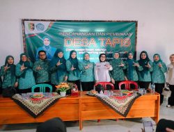 Ketua TP-PKK Provinsi Lampung Canangkan Desa TAPIS di Pakuan Ratu Way Kanan