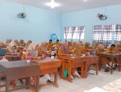Pembiasaan Membaca Al-Qur’an Sebelum KBM di SMAN 1 Kikim Barat Lahat