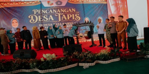 Desa Tata Karya Dicanangkan Desa TAPIS, Perkuat Pelaksanaan 10 Program Pokok PKK